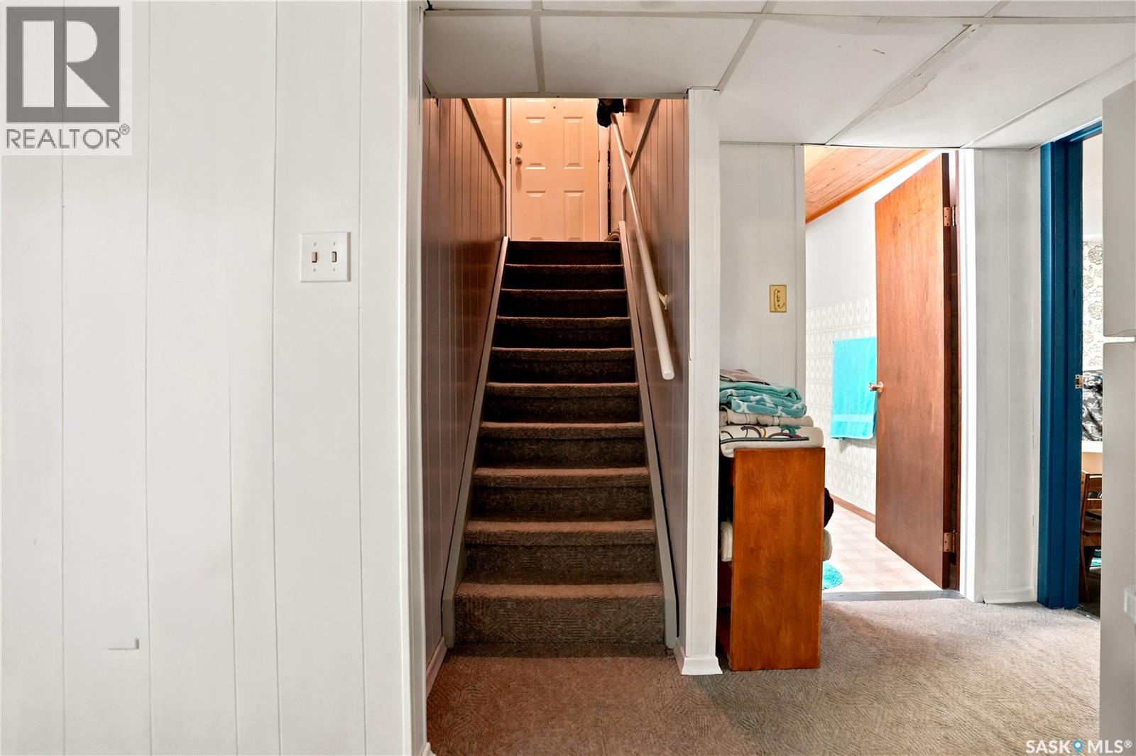 450 Central AVENUE S - 25
