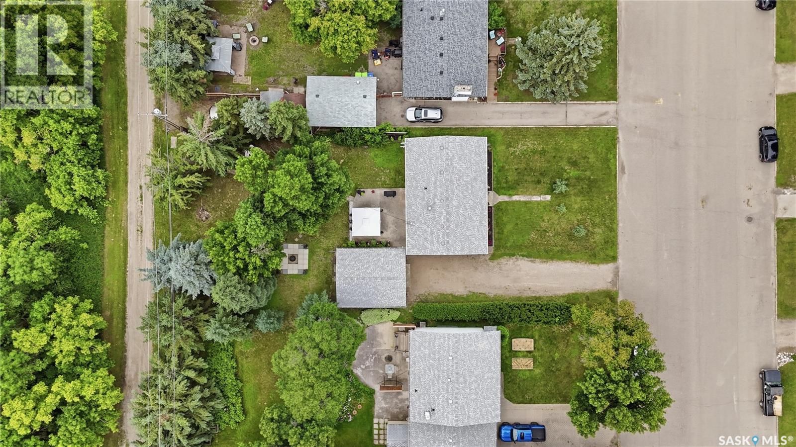 450 Central AVENUE S - 53