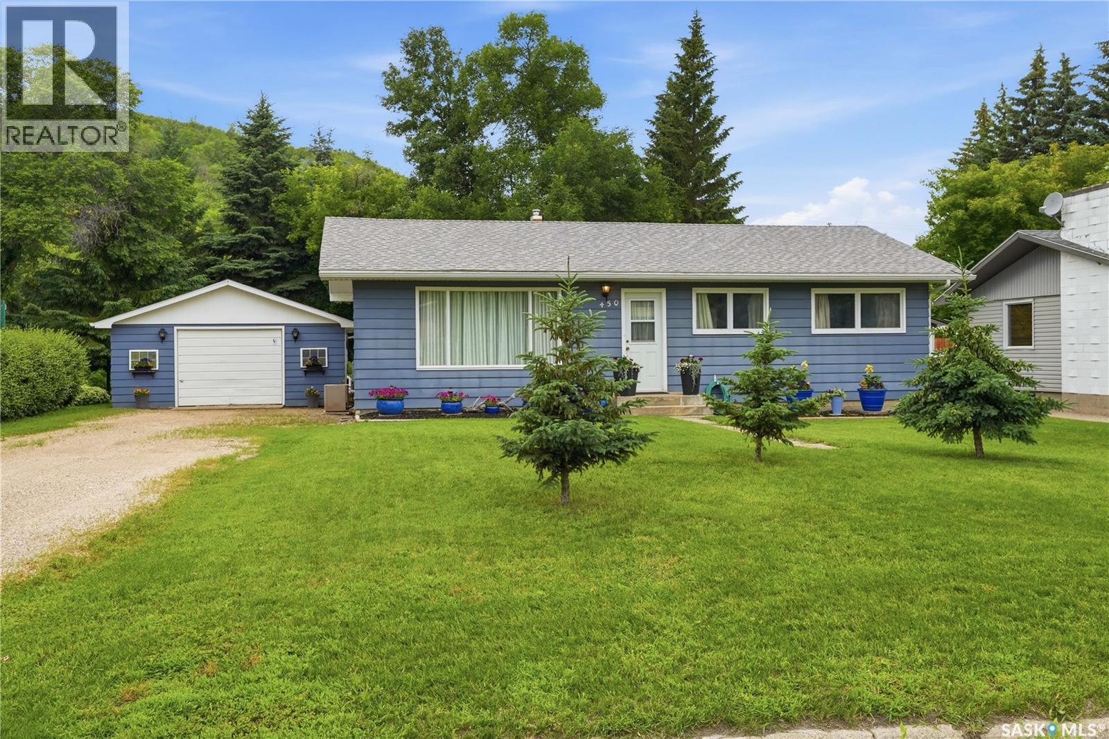 450 Central AVENUE S - 55