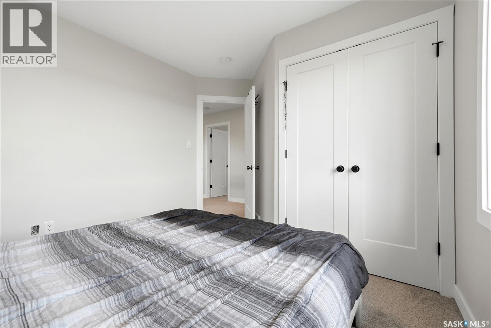 25 Aaron DRIVE - Image 25