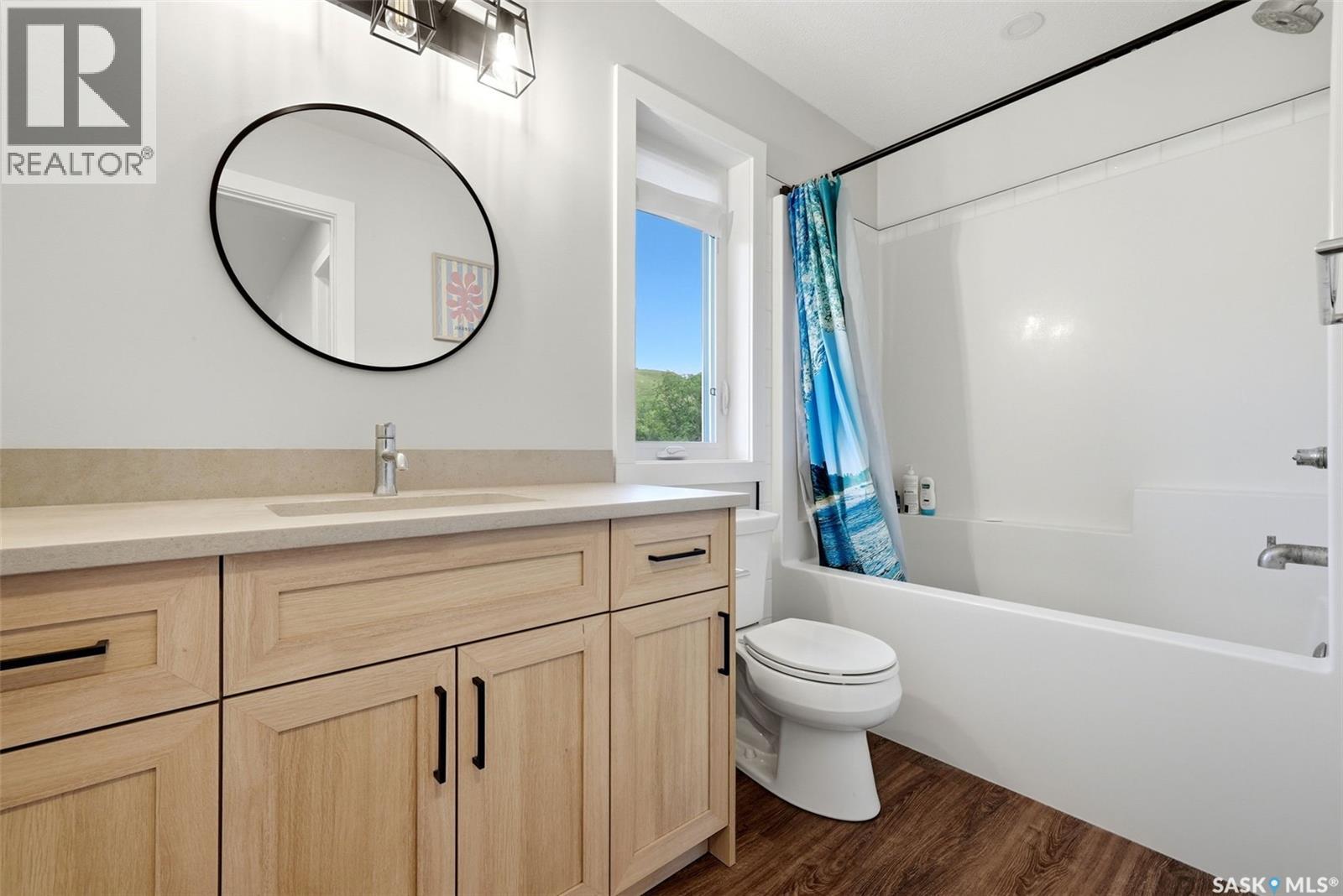 25 Aaron DRIVE - Image 26