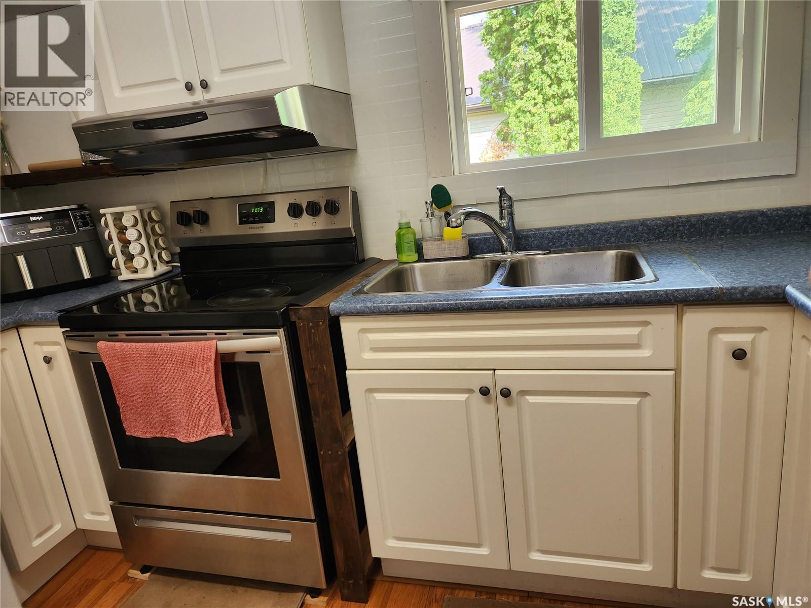803 97th AVENUE - 8