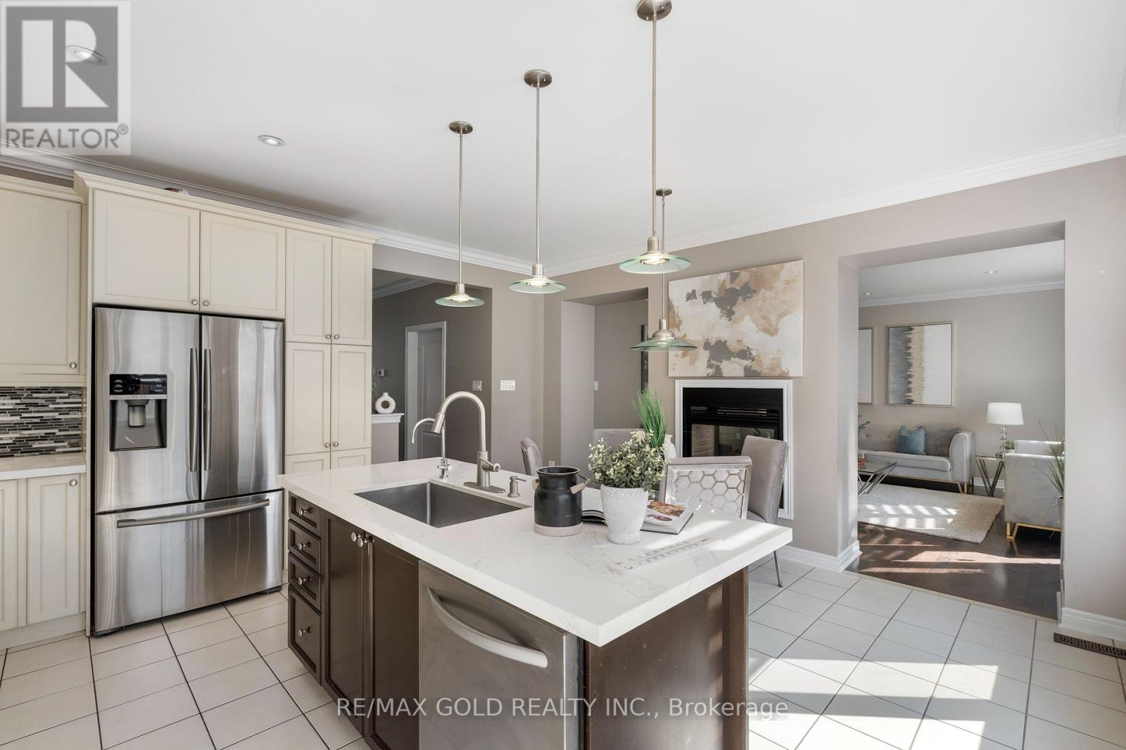 99 WATSONBROOK DRIVE - 13