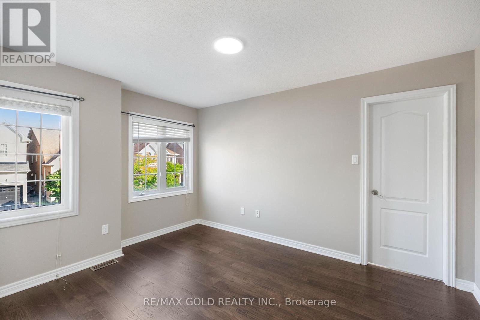 99 WATSONBROOK DRIVE - 34