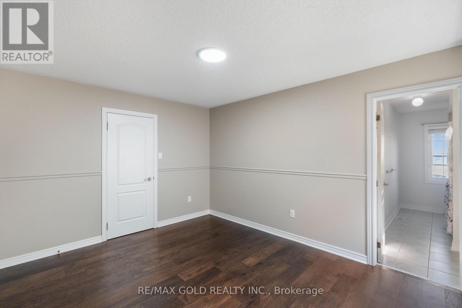 99 WATSONBROOK DRIVE - 35