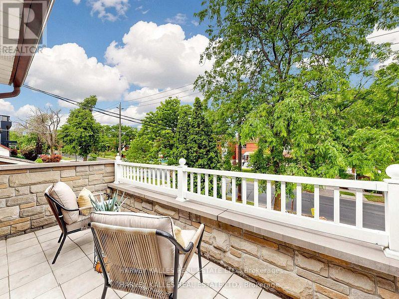 108 CALEDONIA ROAD - 27