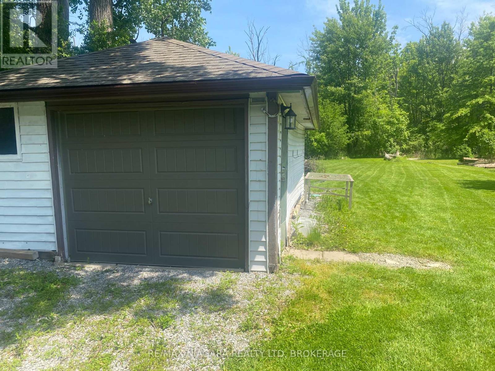 434 CRESCENT ROAD - 10