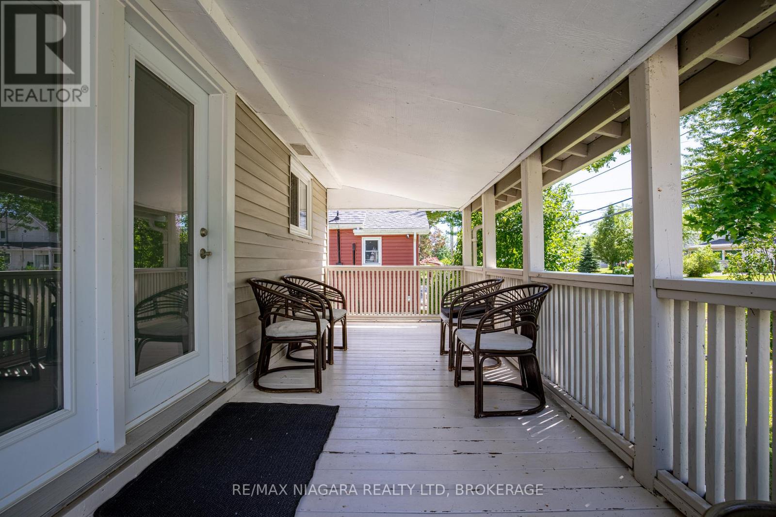 434 CRESCENT ROAD - 16