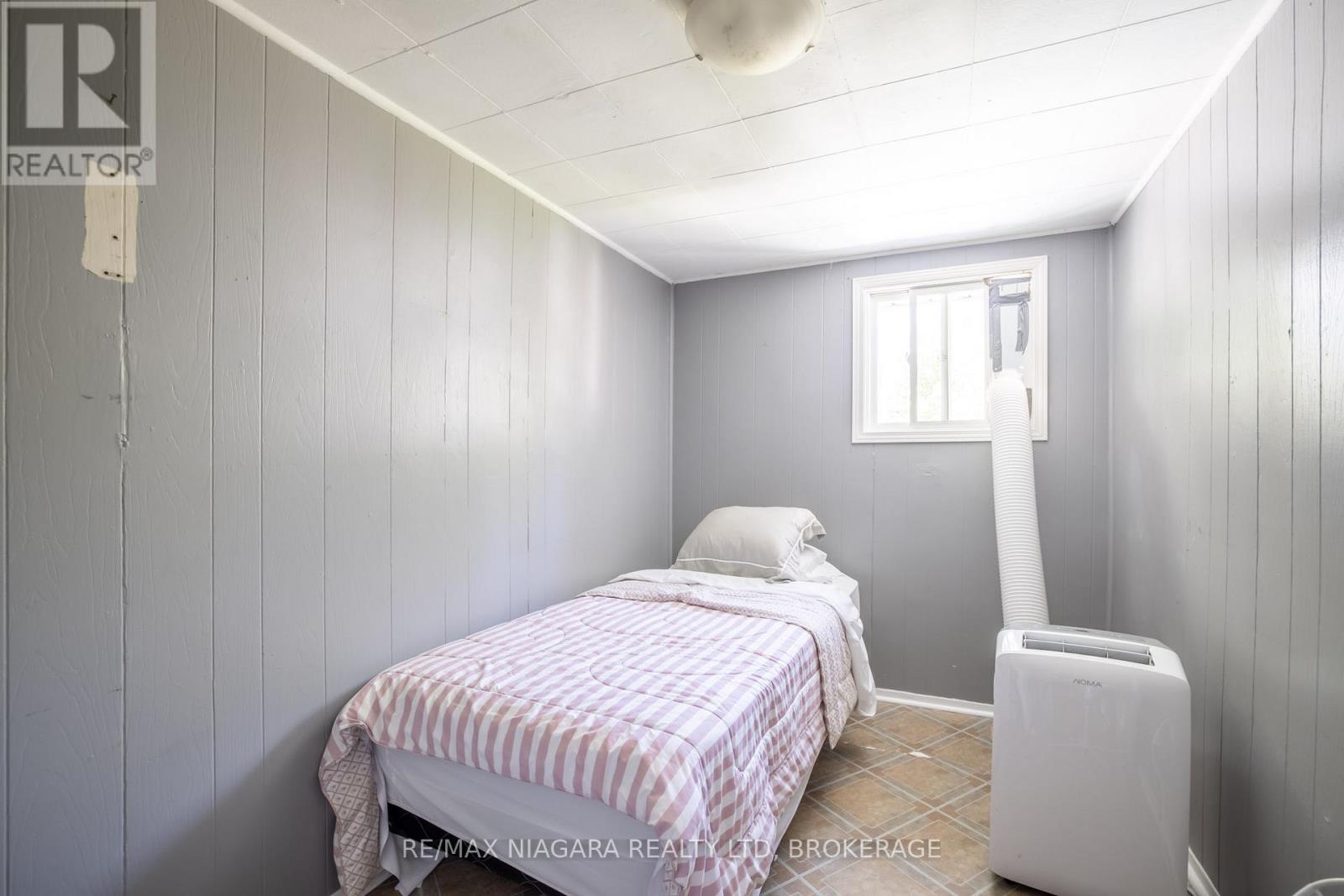 434 CRESCENT ROAD - 29