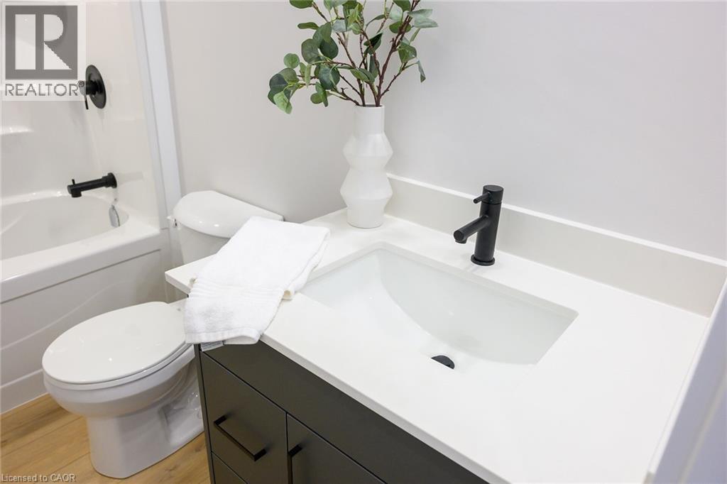 2-bedroom home for sale at 14 ROGERS Street, Jarvis ON · photo 12 of 15