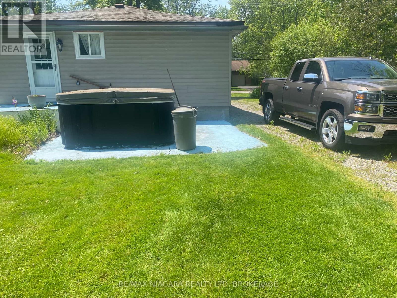 434 CRESCENT ROAD - 7
