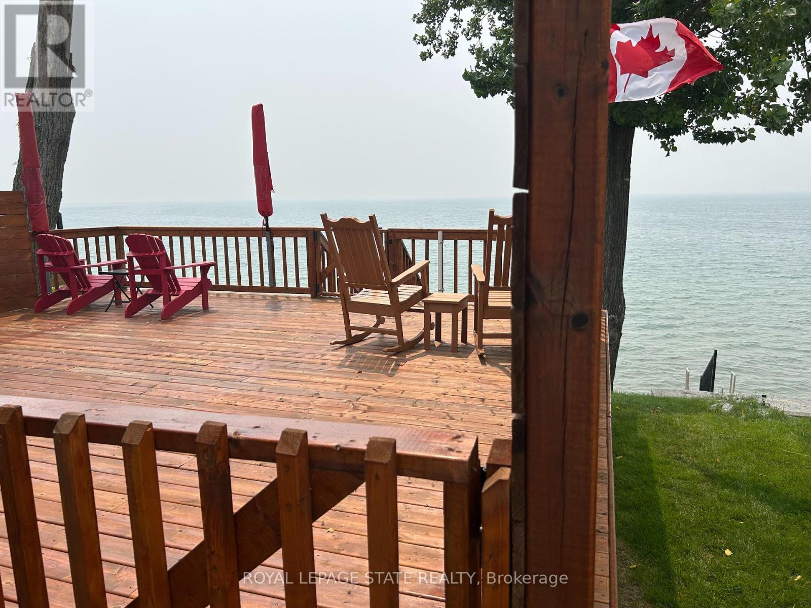 6 LAKESIDE DRIVE - 27