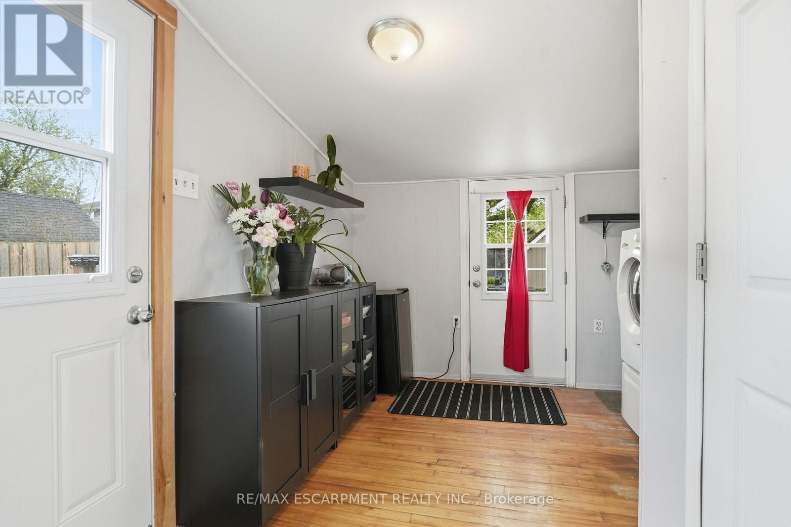 15 KIRK STREET - 19