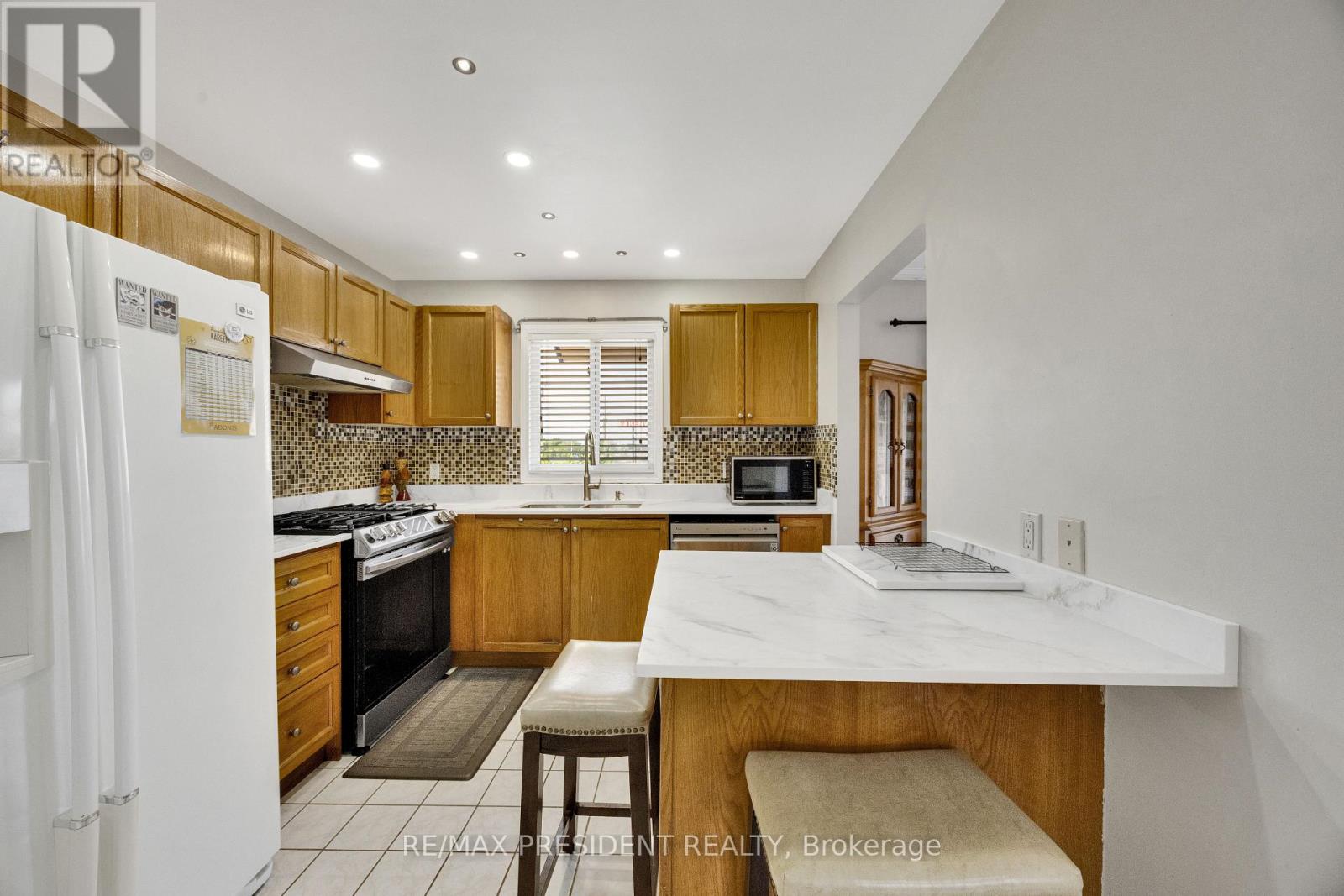 #18 10 CHALKSTONE DRIVE - Image 11
