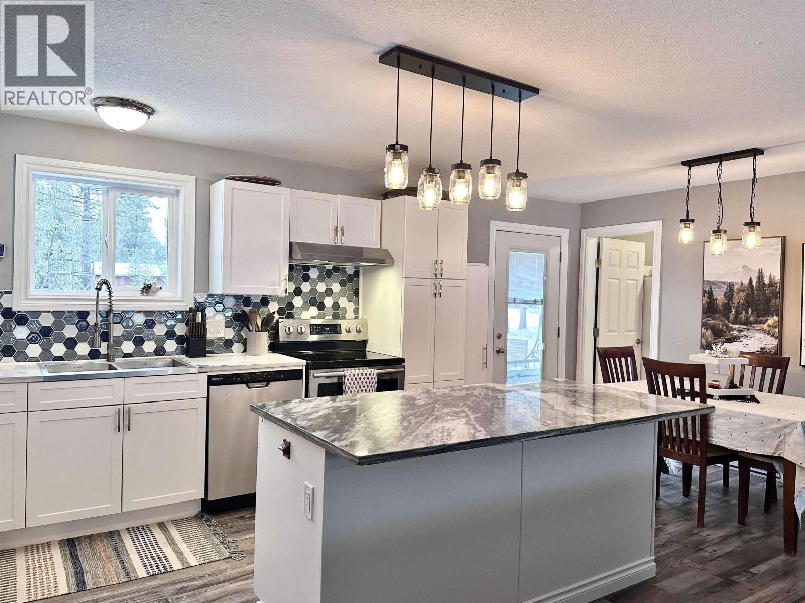 2725 TAMARACK ROAD - 16