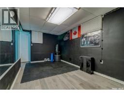 1745 Quebec Street, Regina, SK S4P1J4 Photo 15