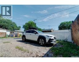 1745 Quebec Street, Regina, SK S4P1J4 Photo 21