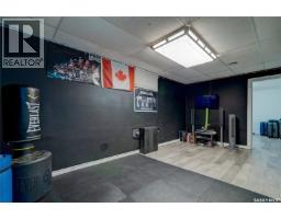 1745 Quebec Street, Regina, SK S4P1J4 Photo 14