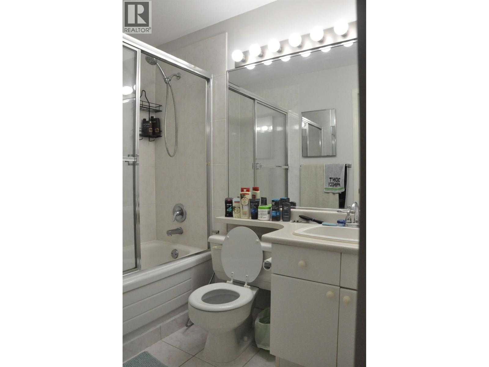 2 Bed, 2 Bath Apartment for Sale in Burnaby – 209 6688 BURLINGTON AVENUE, Burnaby – MLS# R3137096 - Image 7