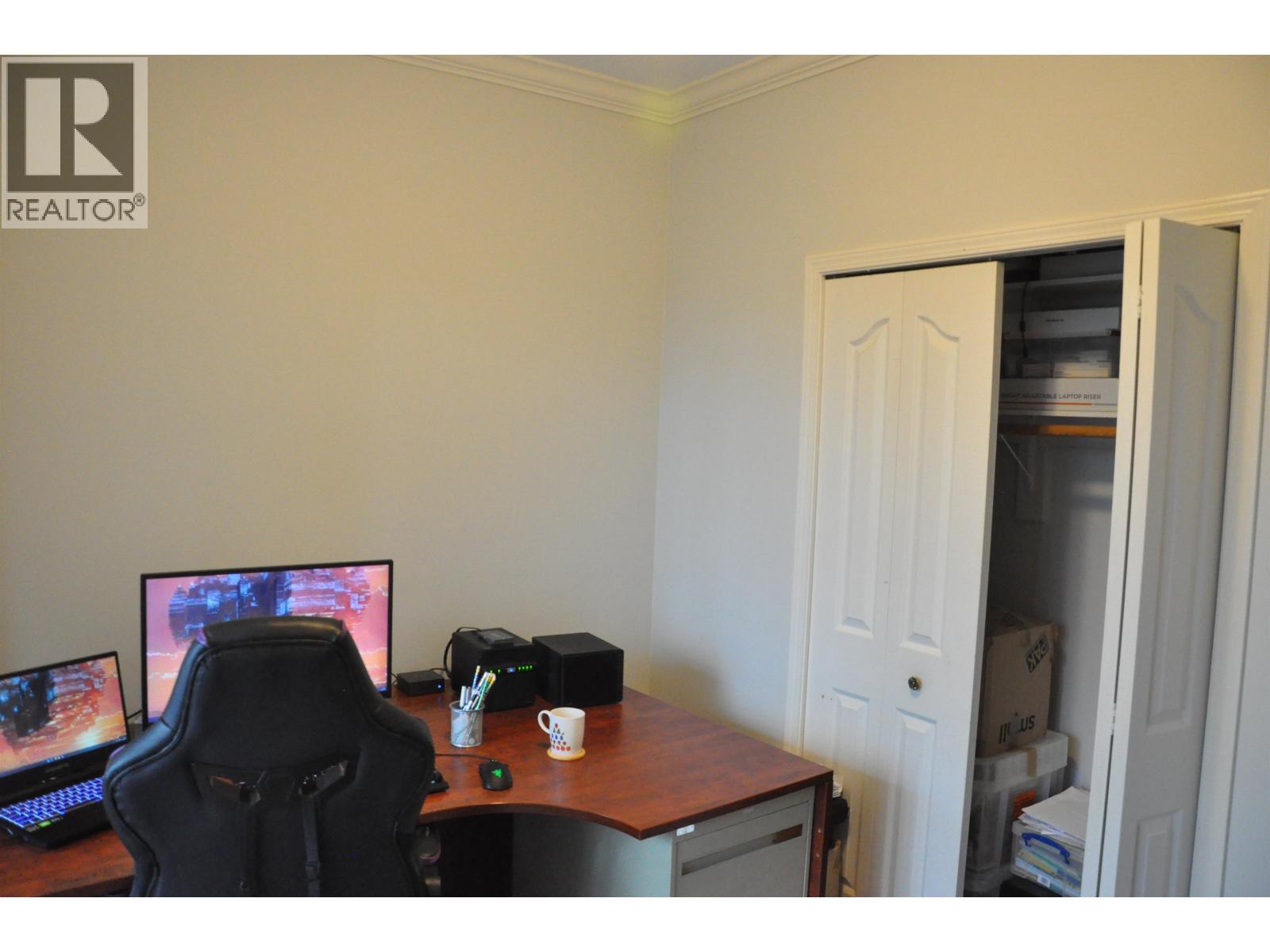2 Bed, 2 Bath Apartment for Sale in Burnaby – 209 6688 BURLINGTON AVENUE, Burnaby – MLS# R3137096 - Image 10