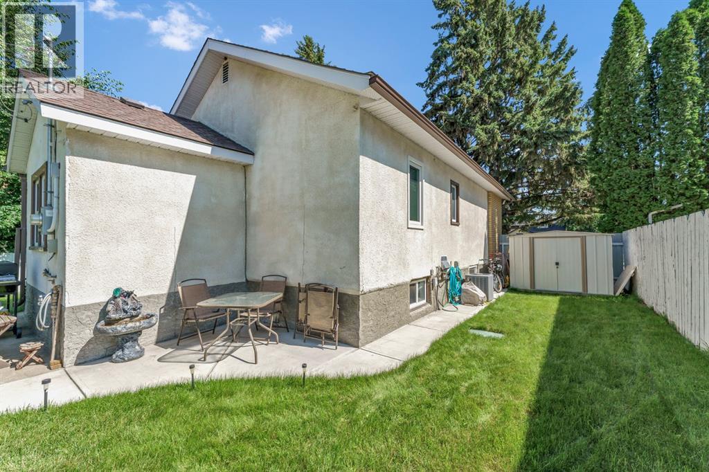 162 2 Street NE - 38