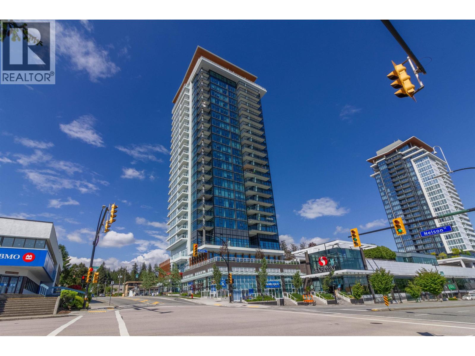 2 Bed, 2 Bath House for Sale in Coquitlam – 2002 505 NELSON STREET, Coquitlam – MLS# R3128184 - Image 2