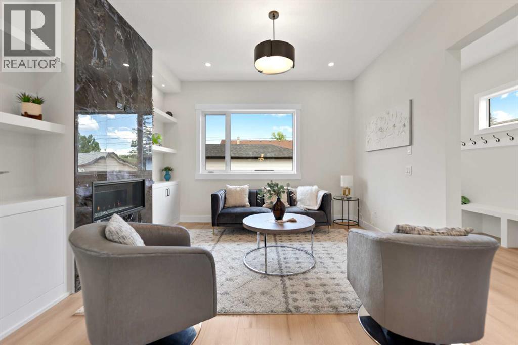 8106 47 Avenue NW - 11