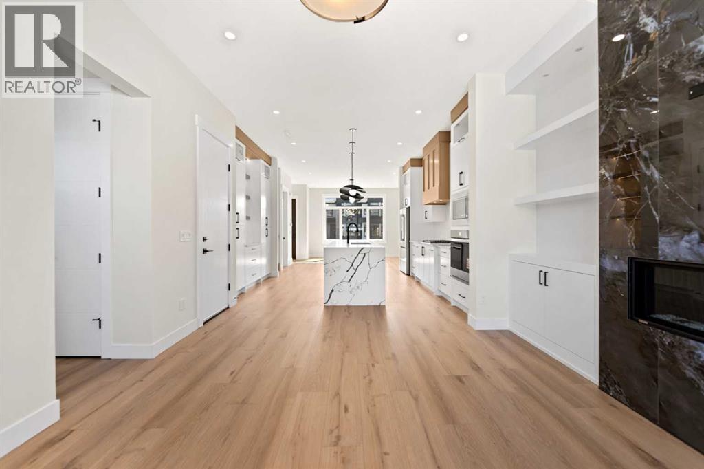 8106 47 Avenue NW - 15