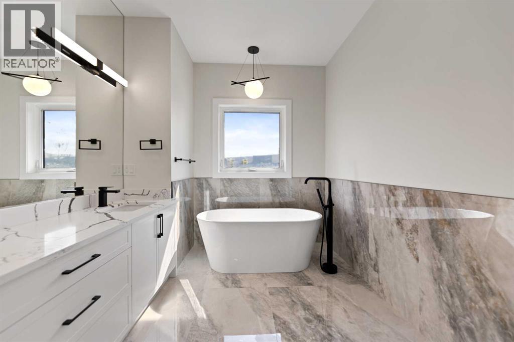 8106 47 Avenue NW - 25