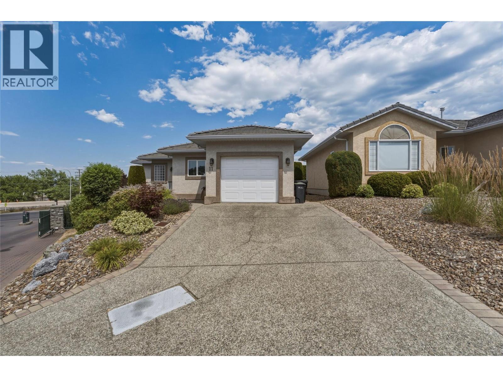 #11 124 Sarsons Road - 42
