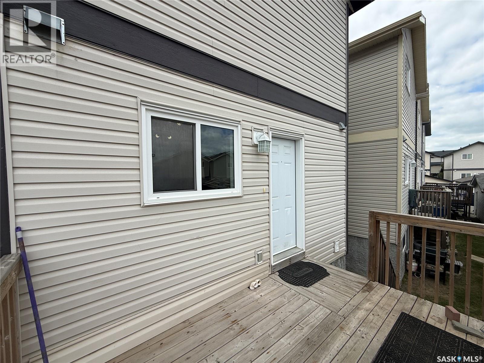#405 315 HAMPTON CIRCLE - Image 18