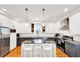 7051 144b Street, Surrey, BC V3S8H4 Photo 10