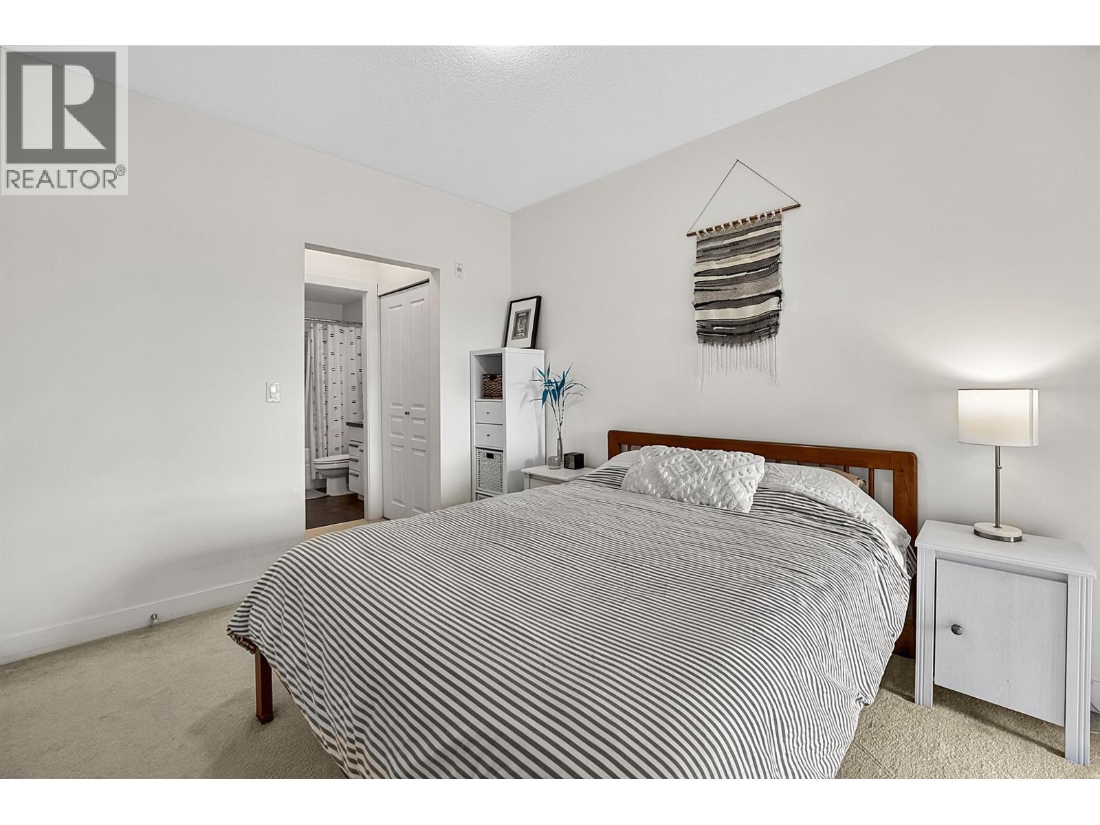 417 4550 FRASER STREET, Vancouver