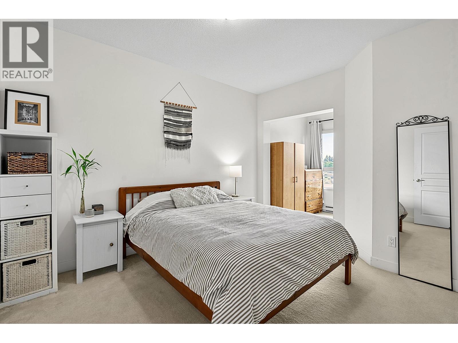 417 4550 FRASER STREET, Vancouver