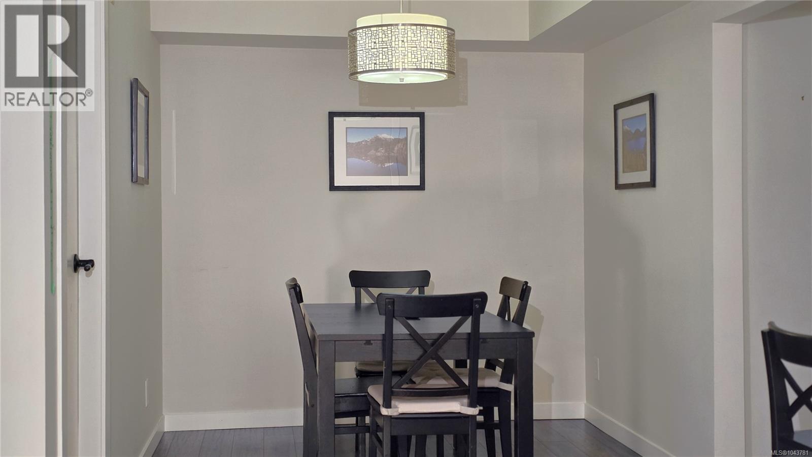 #108 3206 Alder St - 19