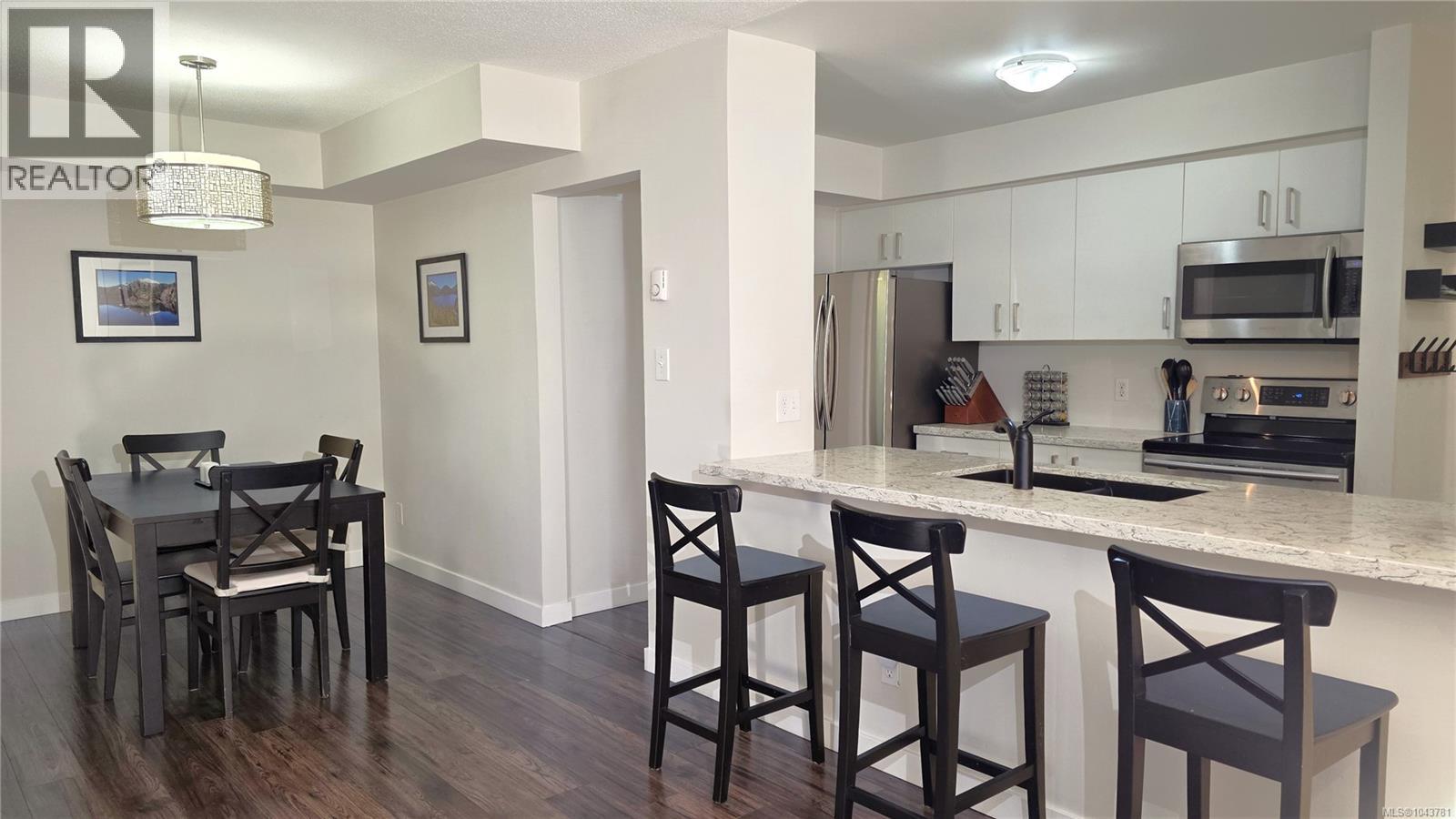 #108 3206 Alder St - 6