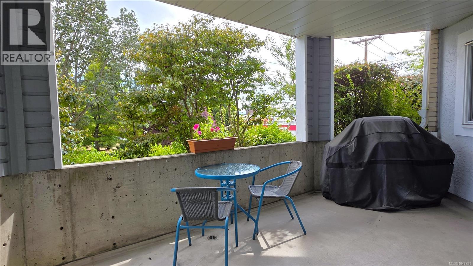 #108 3206 Alder St - 16