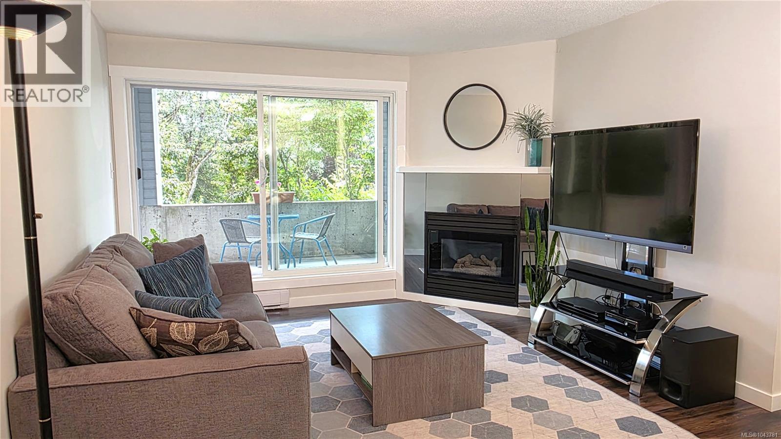 #108 3206 Alder St - 11