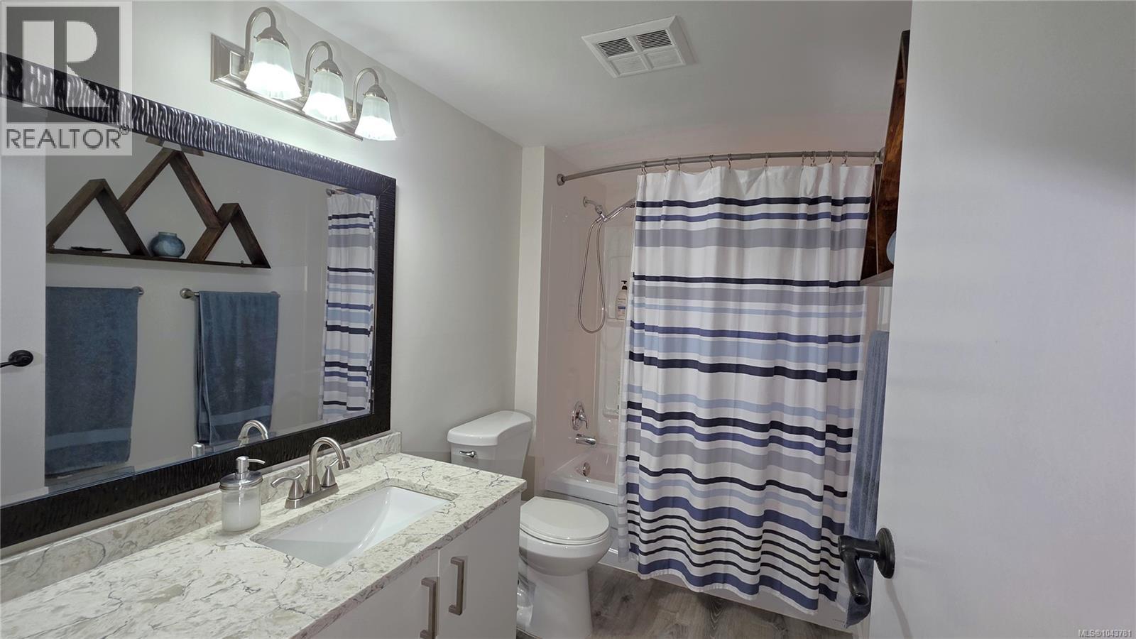 #108 3206 Alder St - 23