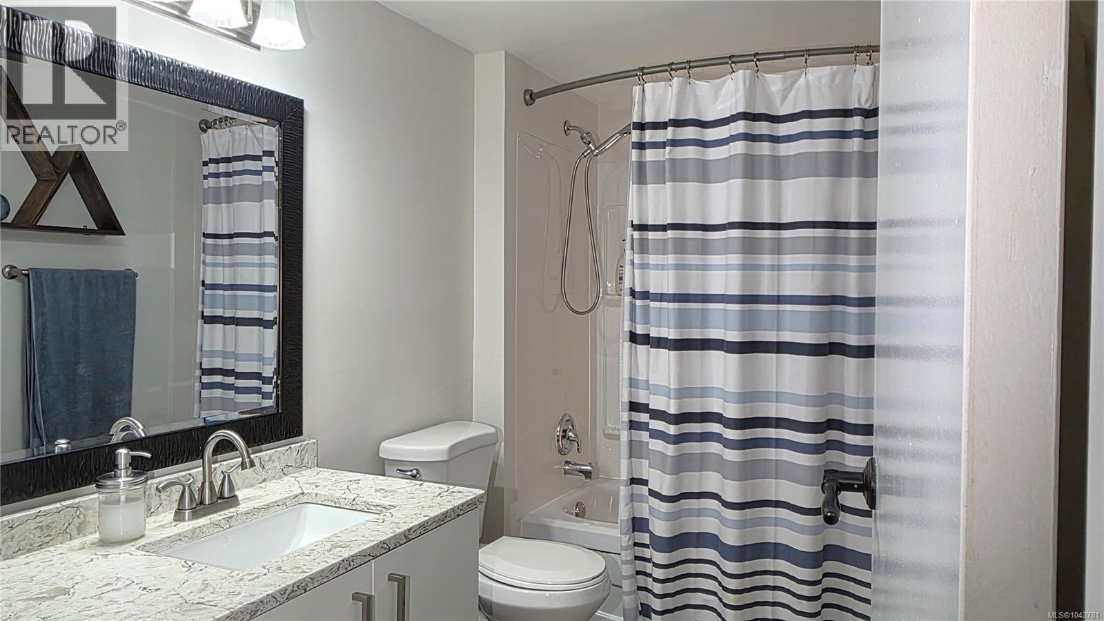 #108 3206 Alder St - 24