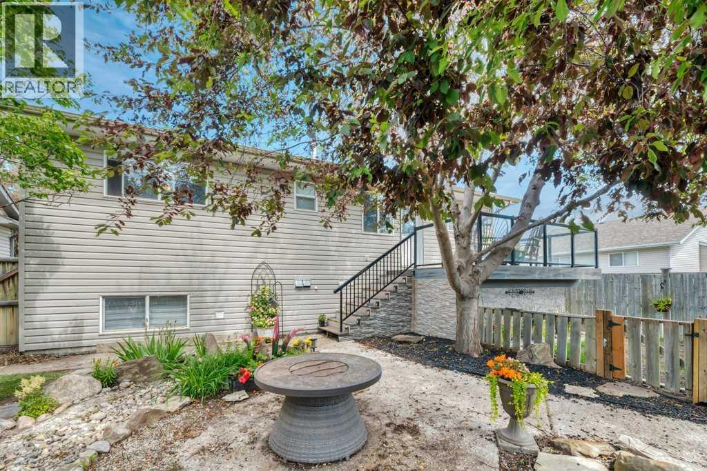 1924 Strathcona Terrace - 7