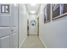 3005 2289 Yukon Crescent, Burnaby, BC V5C0B2 Photo 6