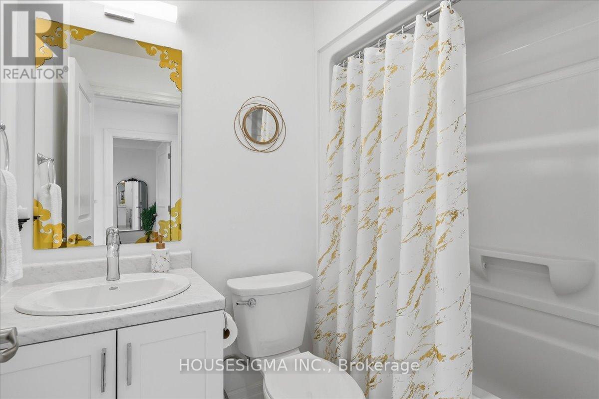 54 CAMPBELL CRESCENT - 24
