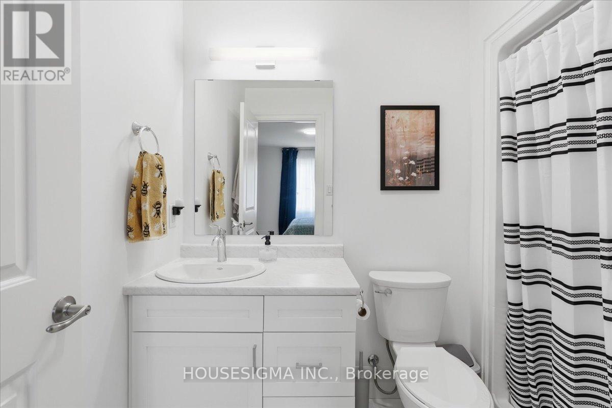 54 CAMPBELL CRESCENT - 27