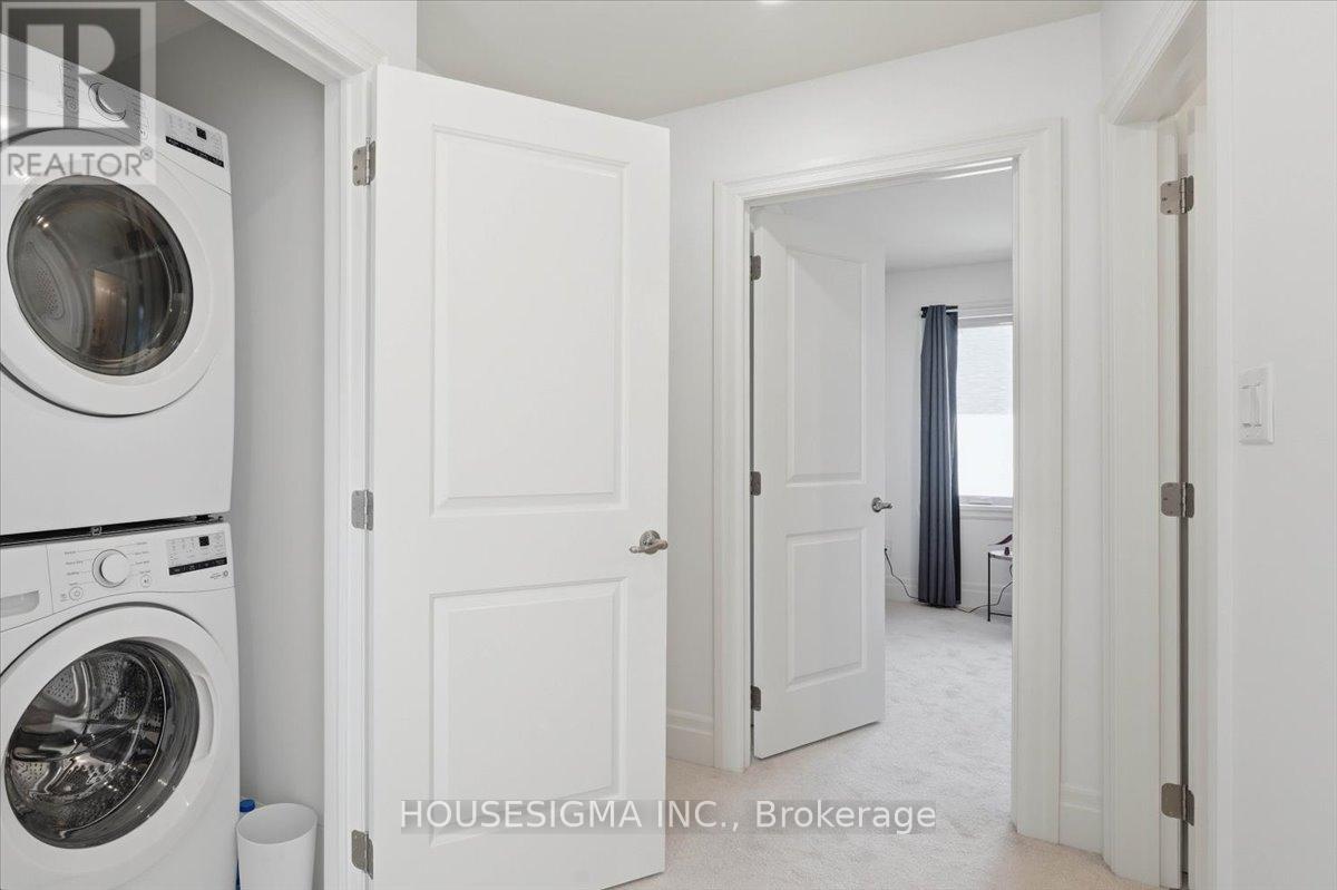 54 CAMPBELL CRESCENT - 28
