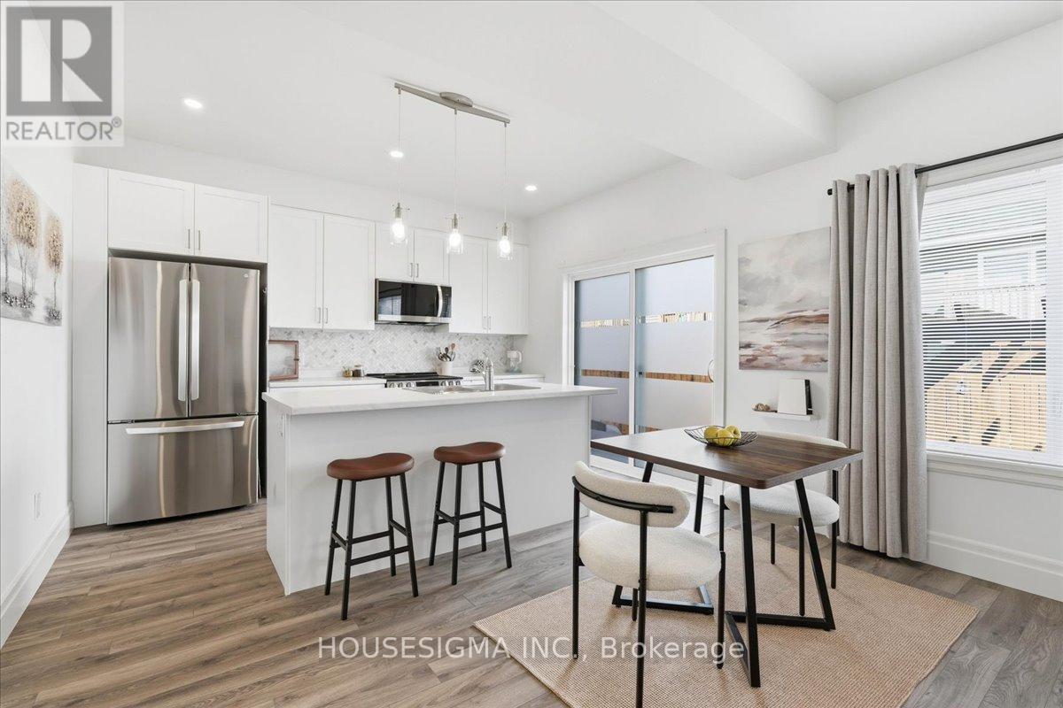 54 CAMPBELL CRESCENT - 9