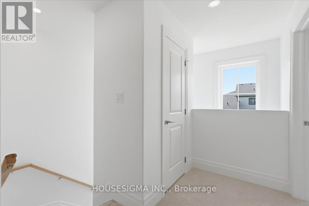 54 CAMPBELL CRESCENT - 18