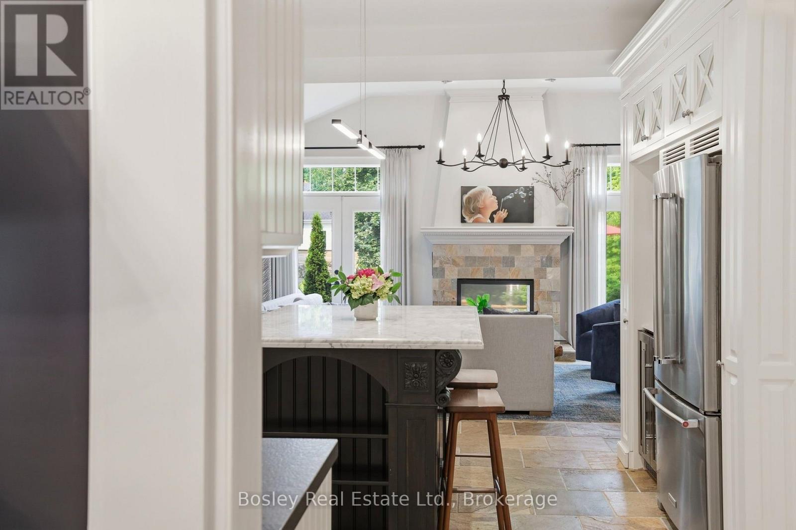202 PINE STREET - 7