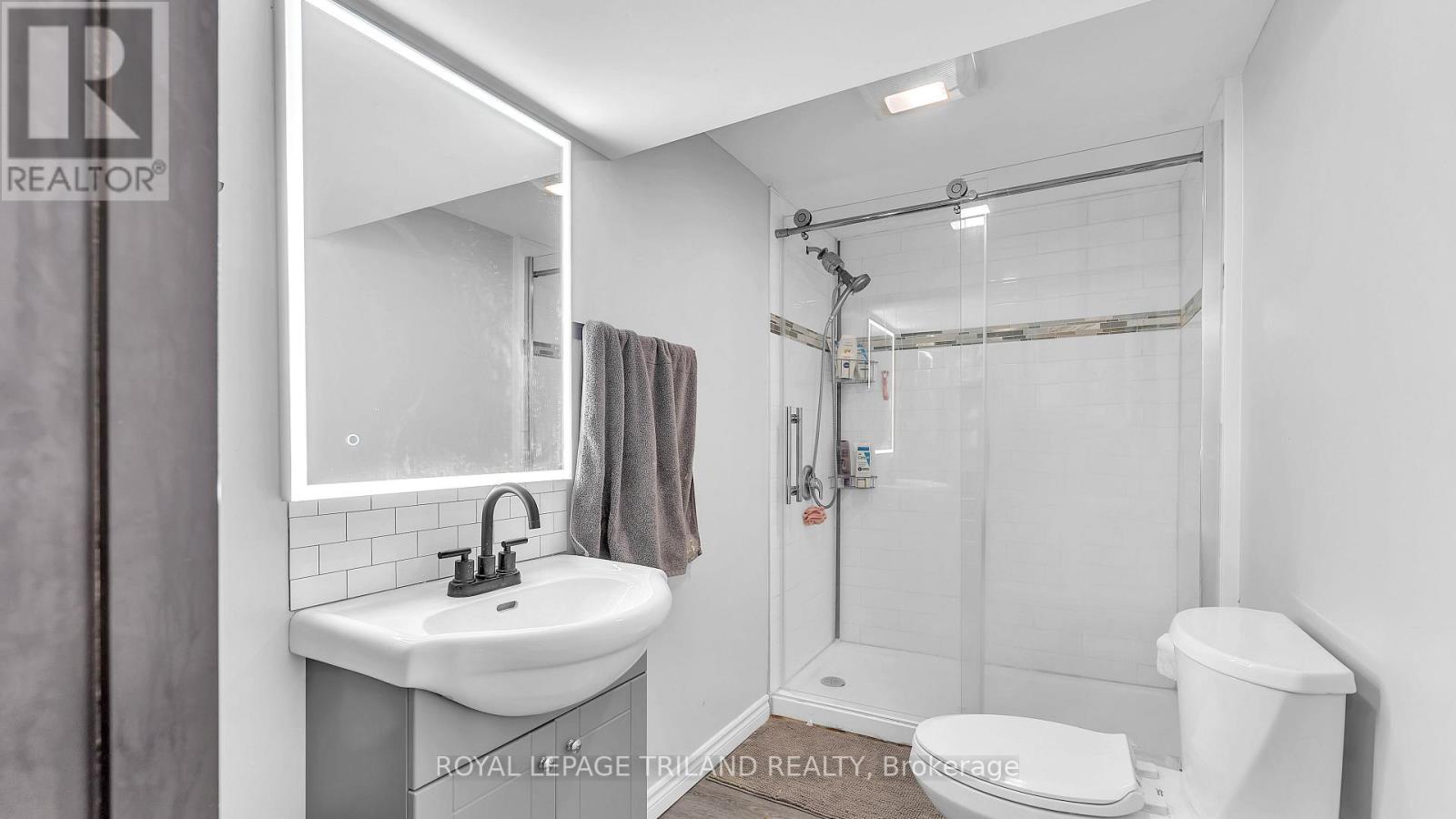 51 ASHBURY AVENUE - 22