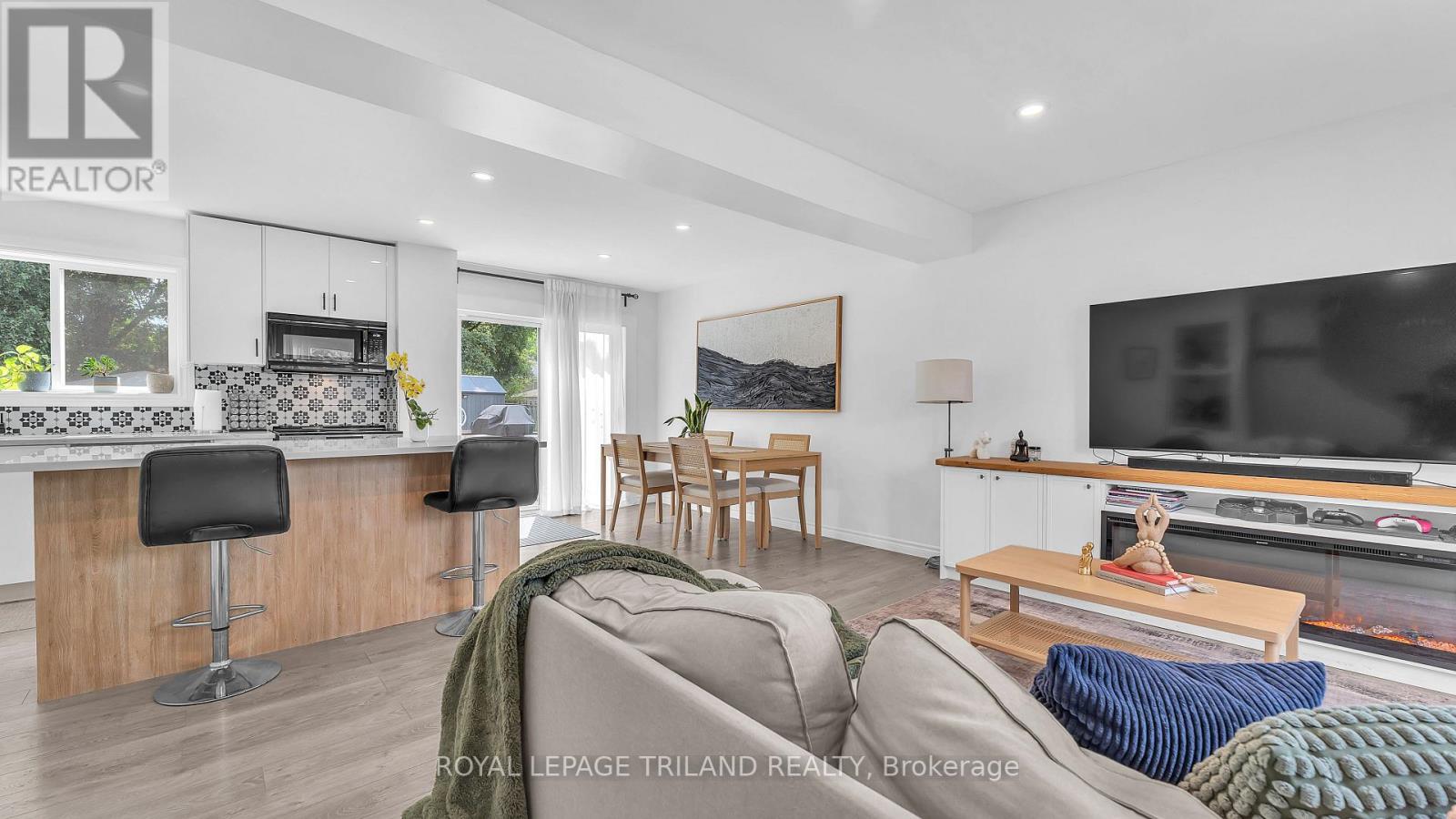 51 ASHBURY AVENUE - 6